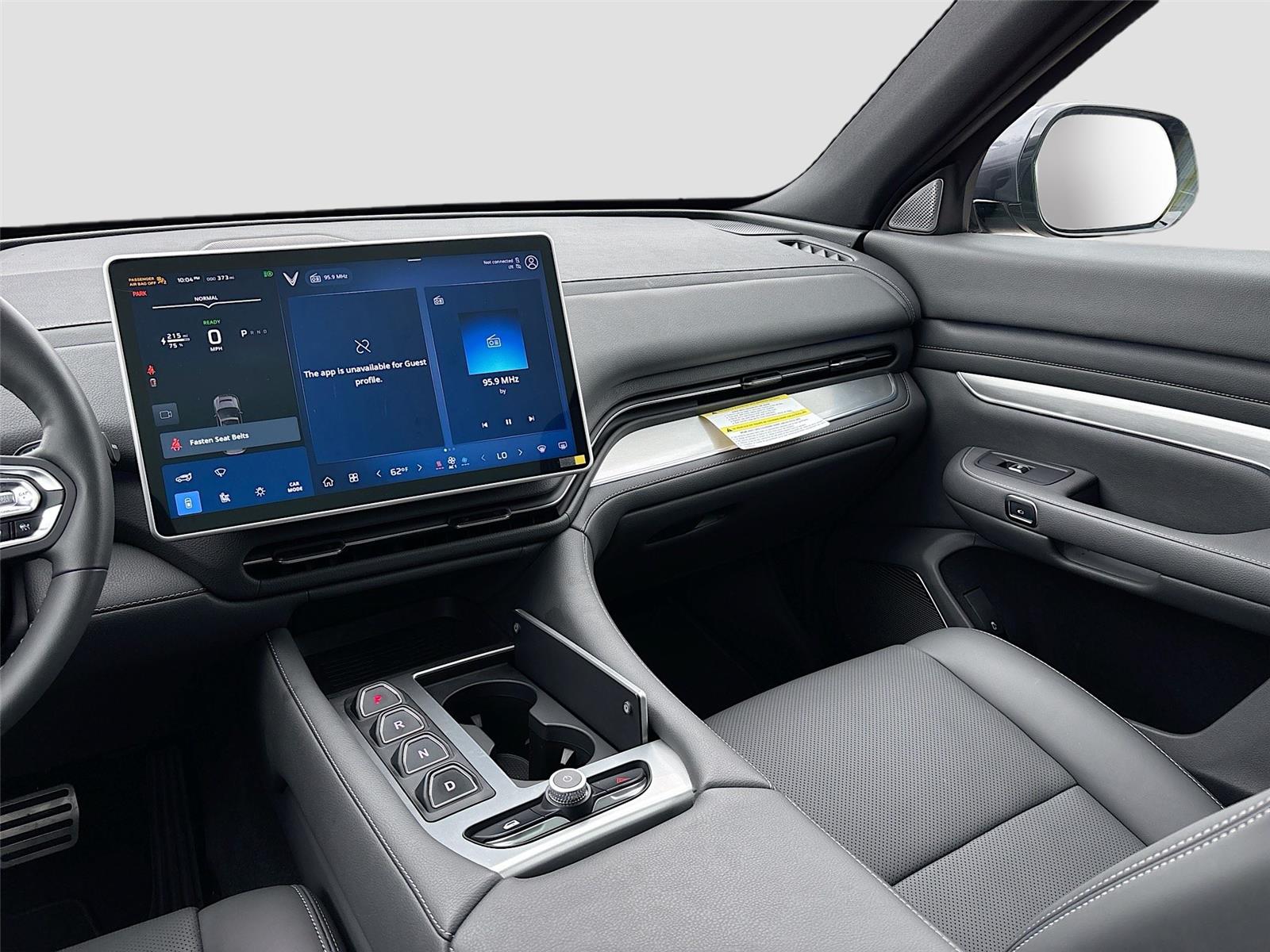 2024 VinFast VF 9 Plus