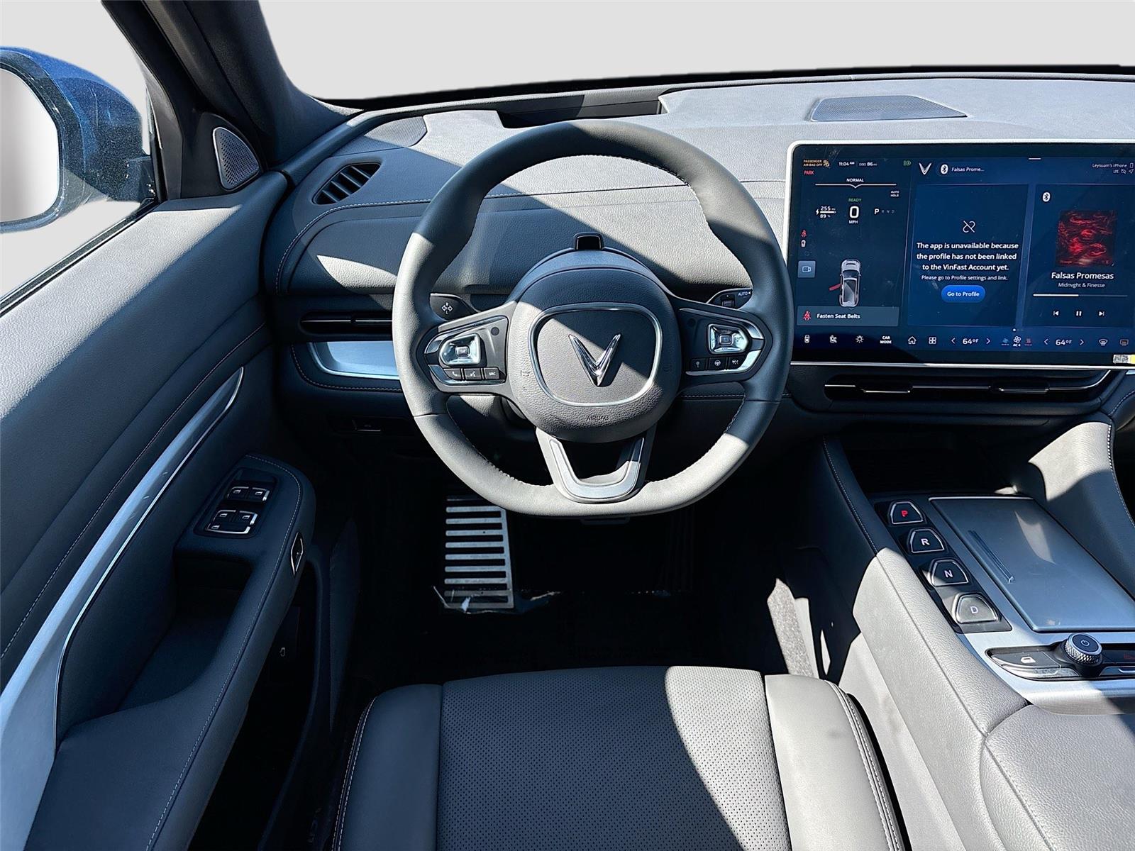 2024 VinFast VF 9 Plus