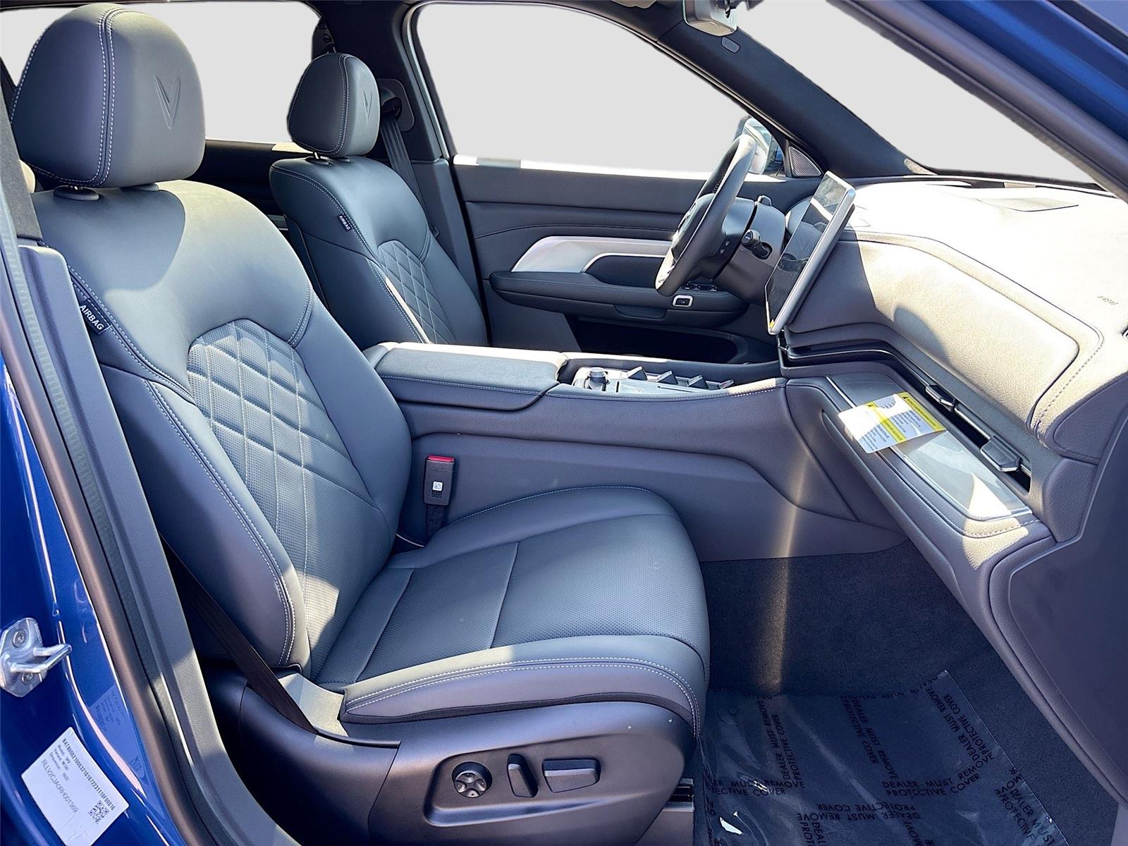 2024 VinFast VF 9 Plus