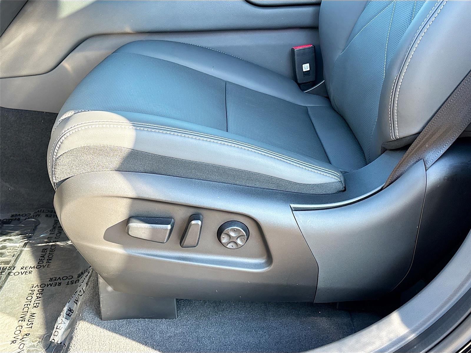 2024 VinFast VF 9 Plus