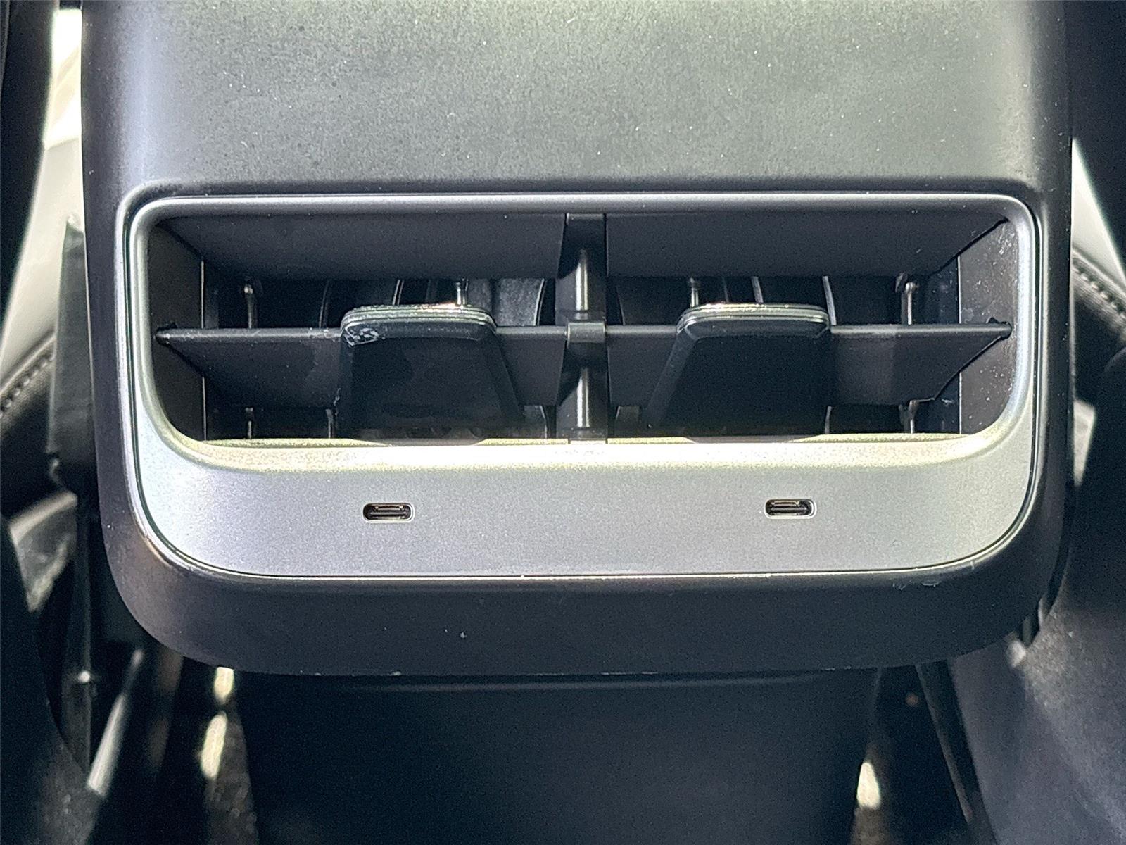 2025TeslaModel YLong Range