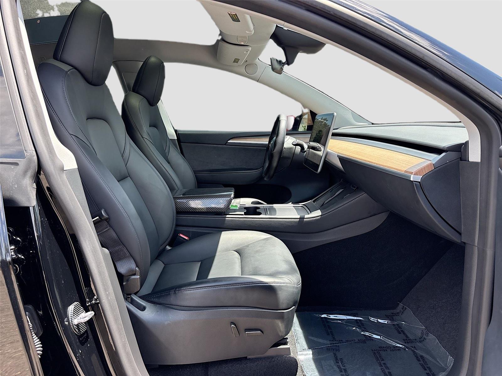 2025TeslaModel YLong Range