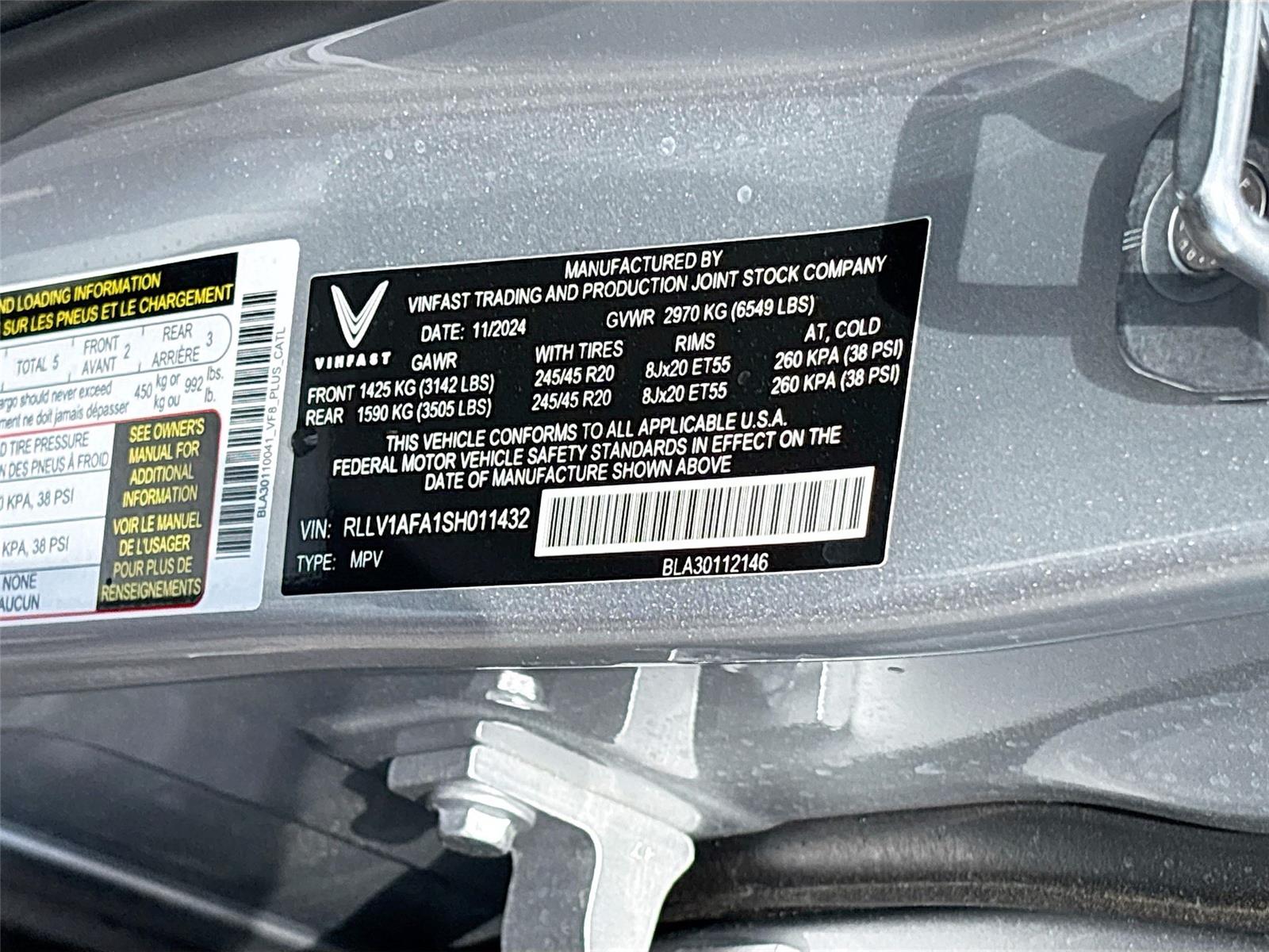 2025 VinFast VF 8 Plus