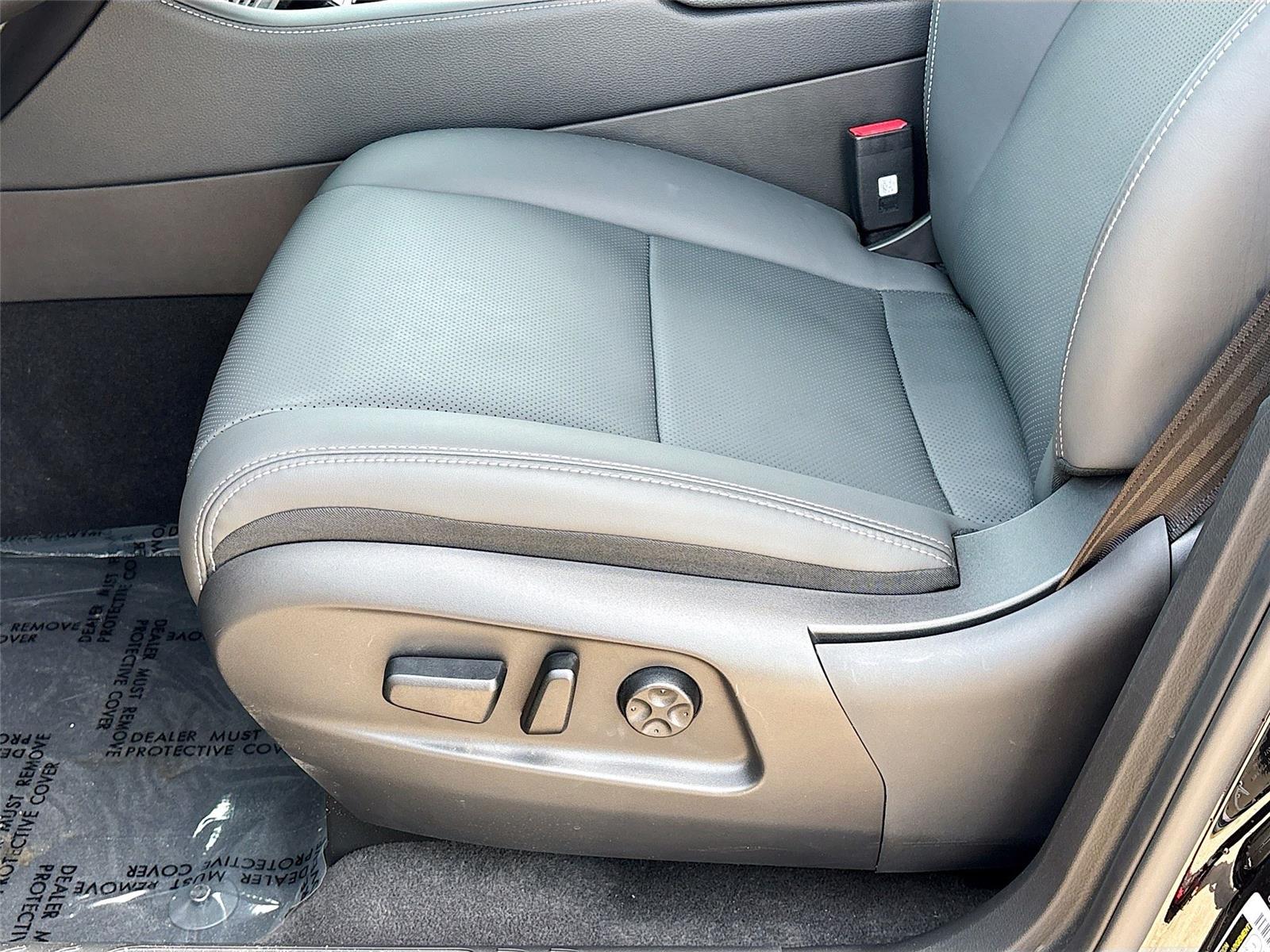 2025 VinFast VF 8 Plus