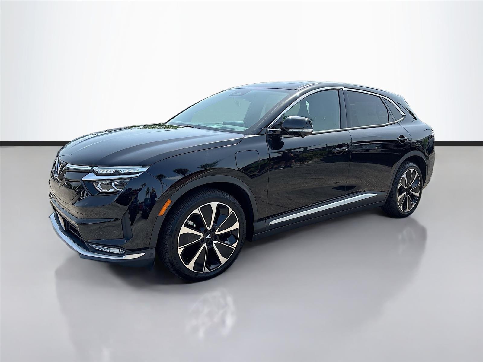 2025 VinFast VF 8 Plus