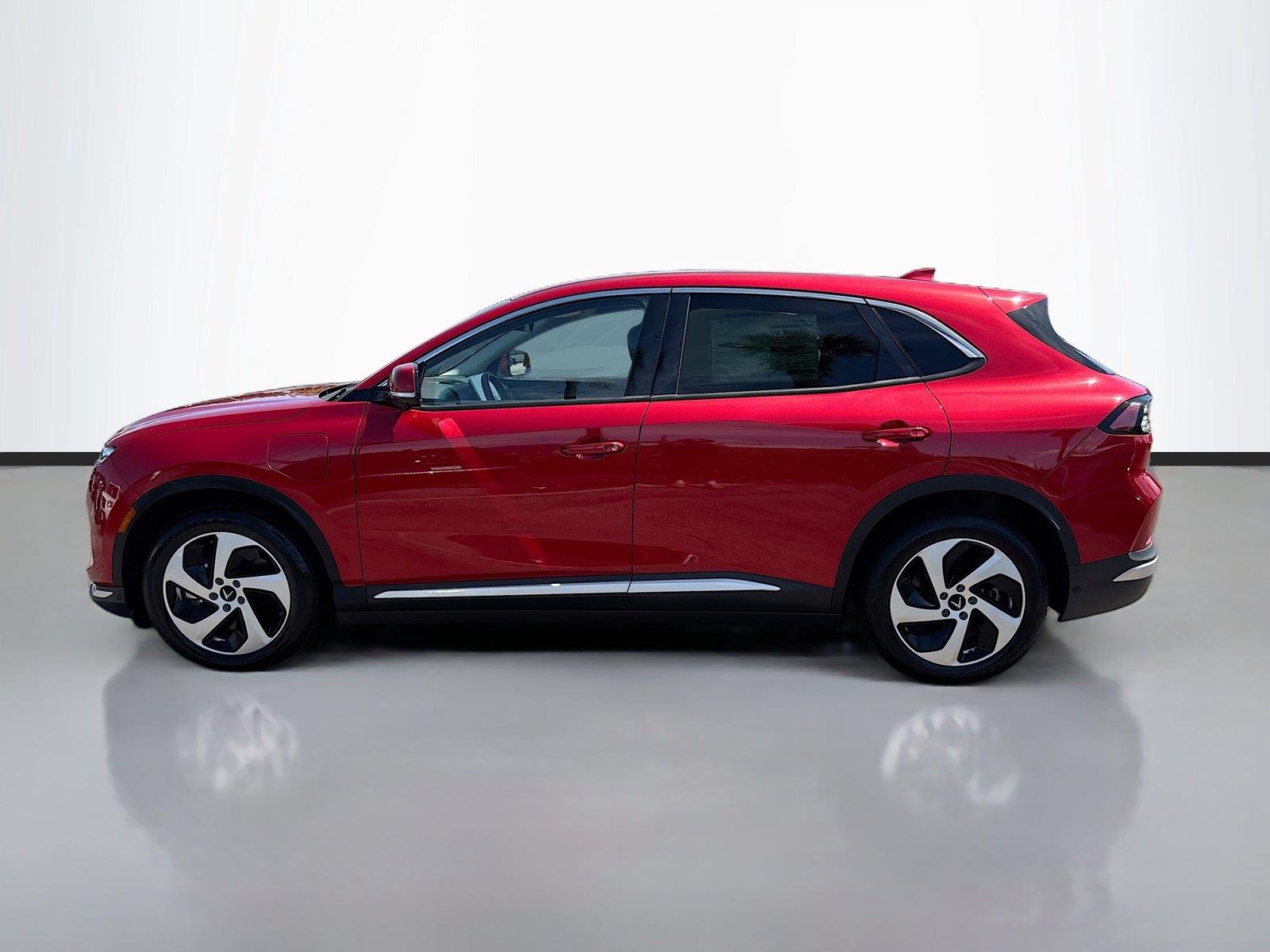 2025 VinFast VF 8 Eco