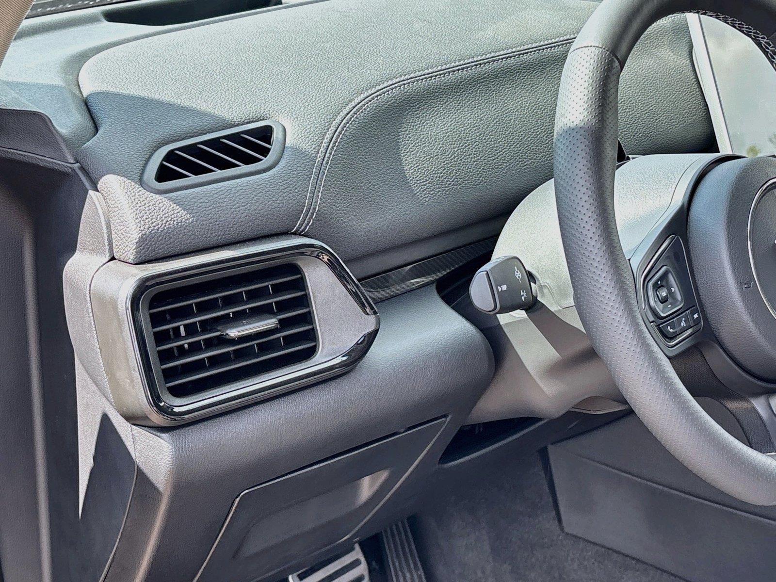 2027 VinFast VF 8 Eco