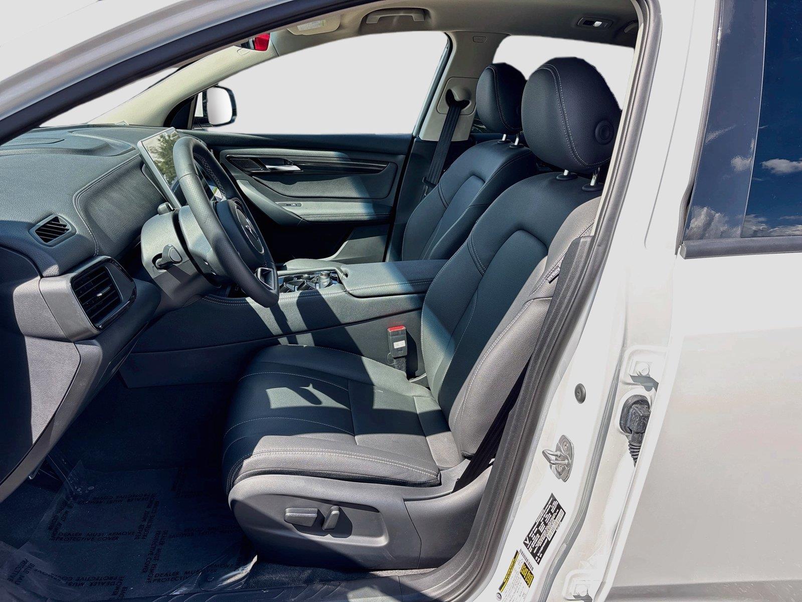 2027 VinFast VF 8 Eco