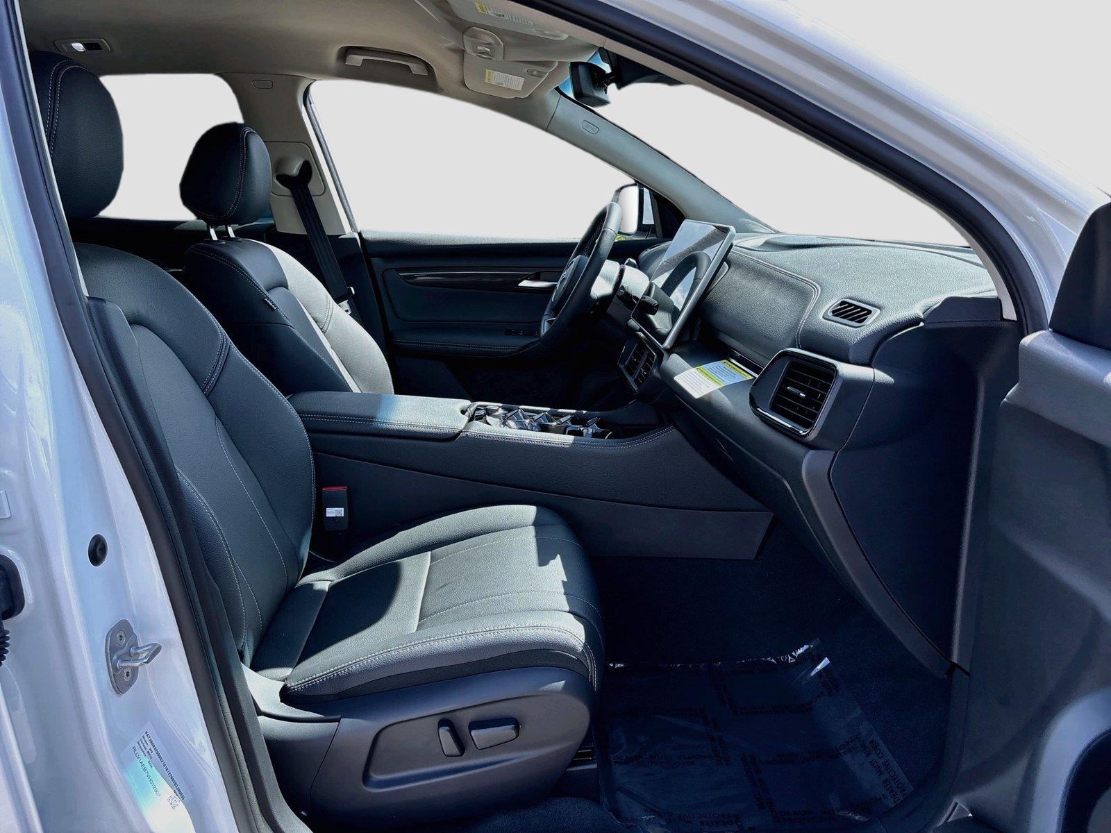 2027 VinFast VF 8 Eco