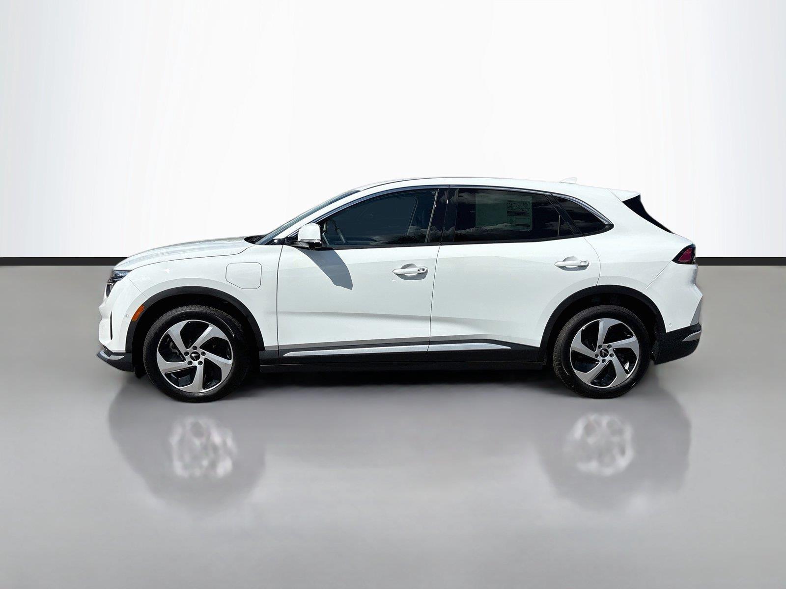2027 VinFast VF 8 Eco