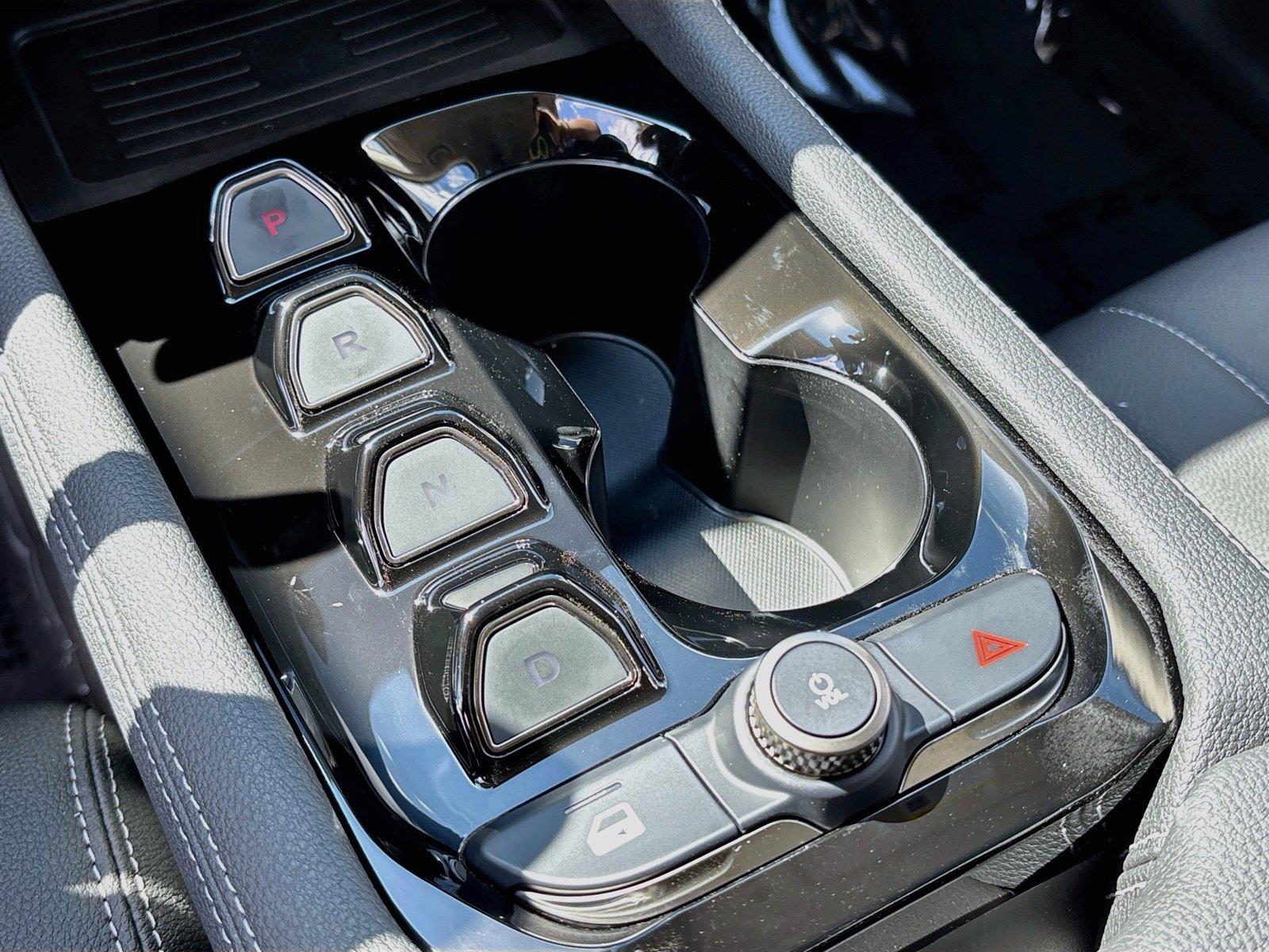 2027 VinFast VF 8 Eco