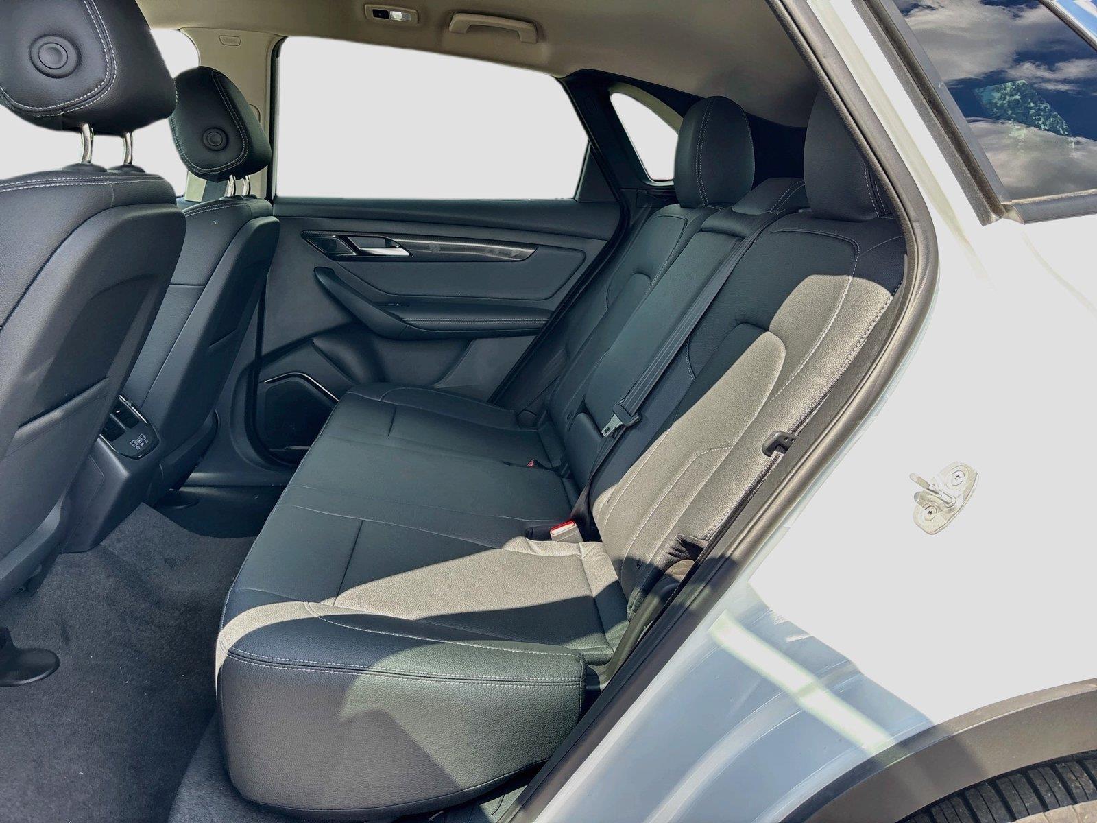 2027 VinFast VF 8 Eco