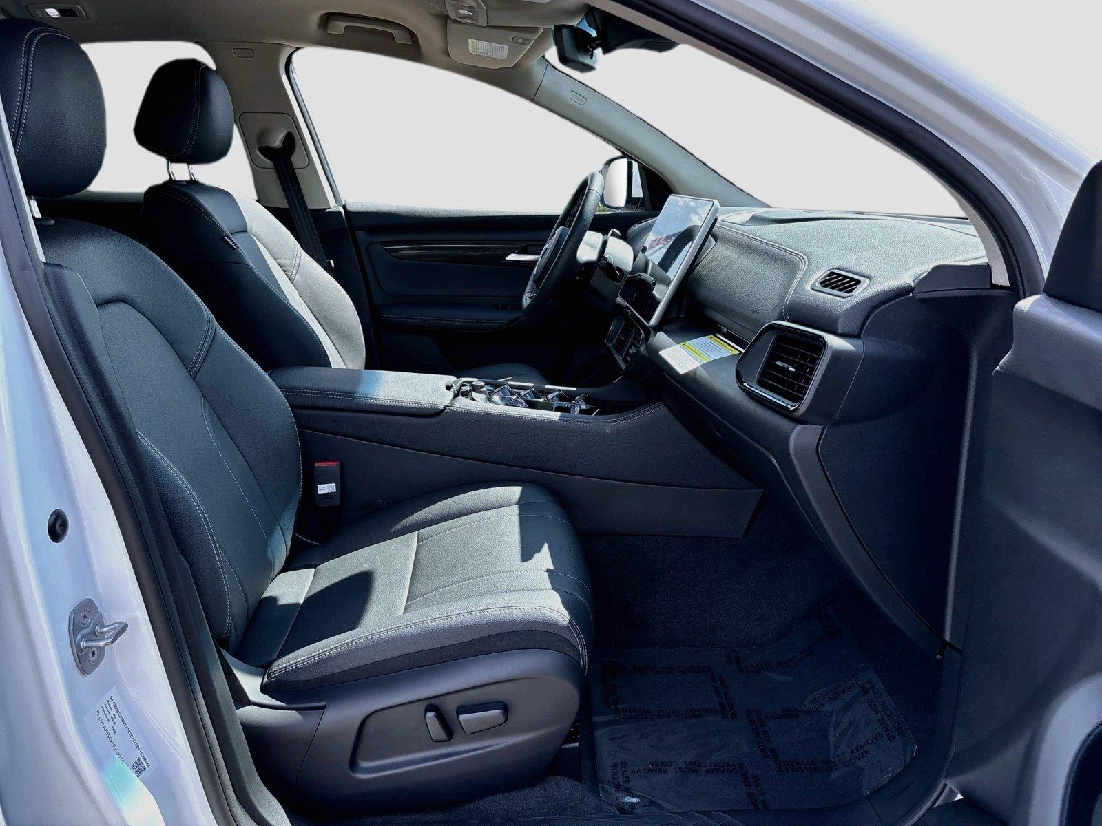 2027 VinFast VF 8 Eco