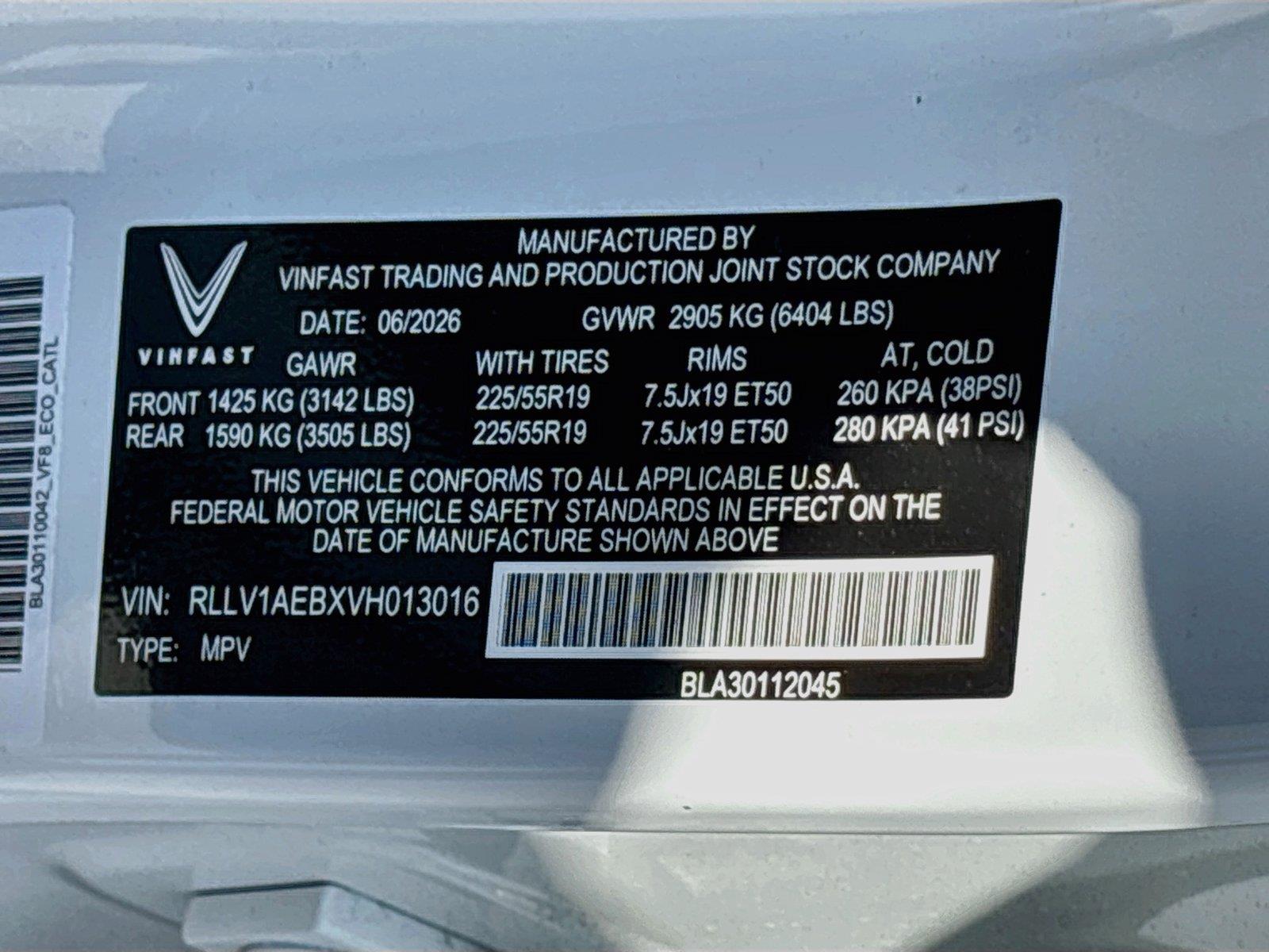 2027 VinFast VF 8 Eco