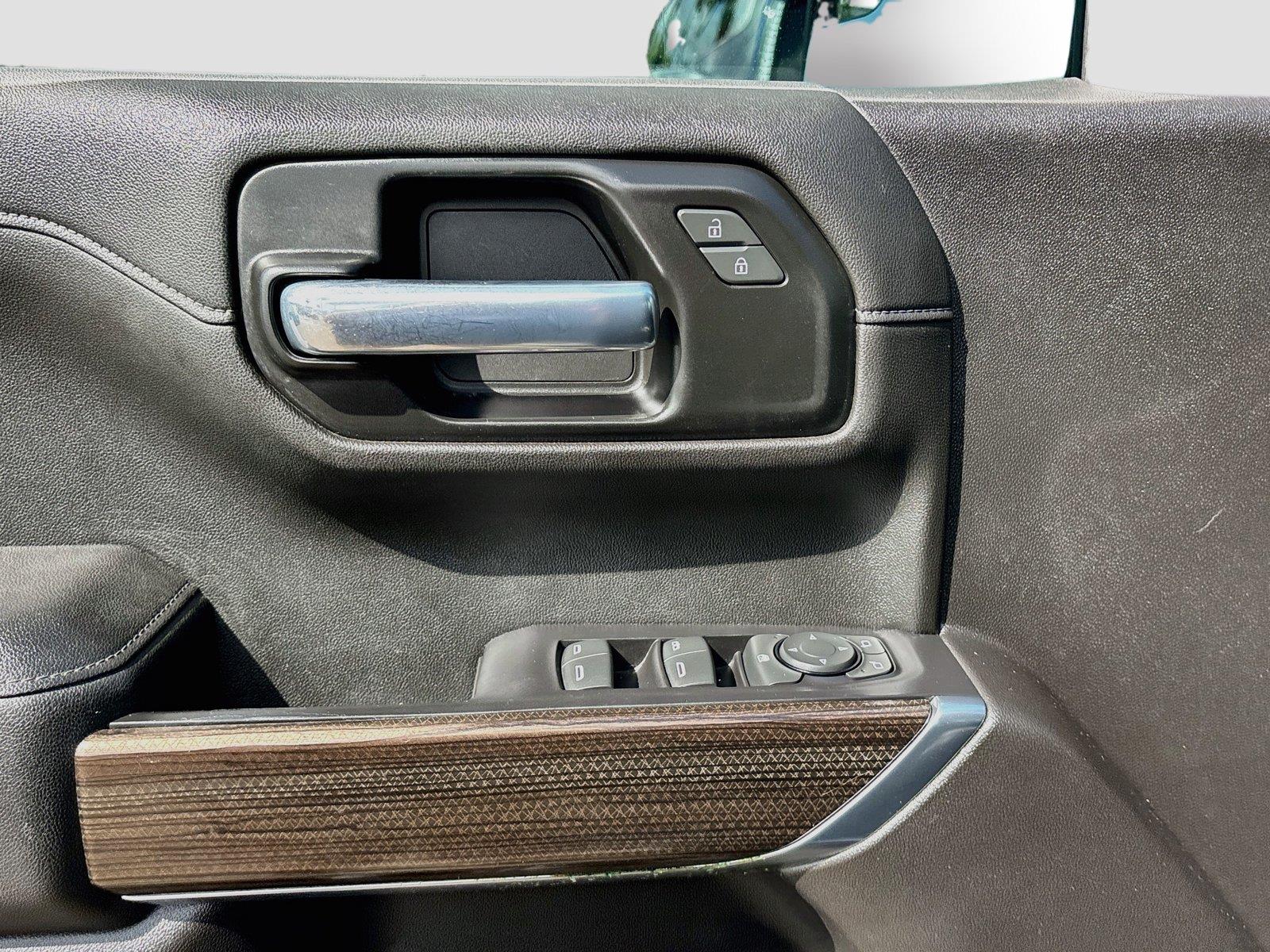 2021ChevroletSilverado 1500RST