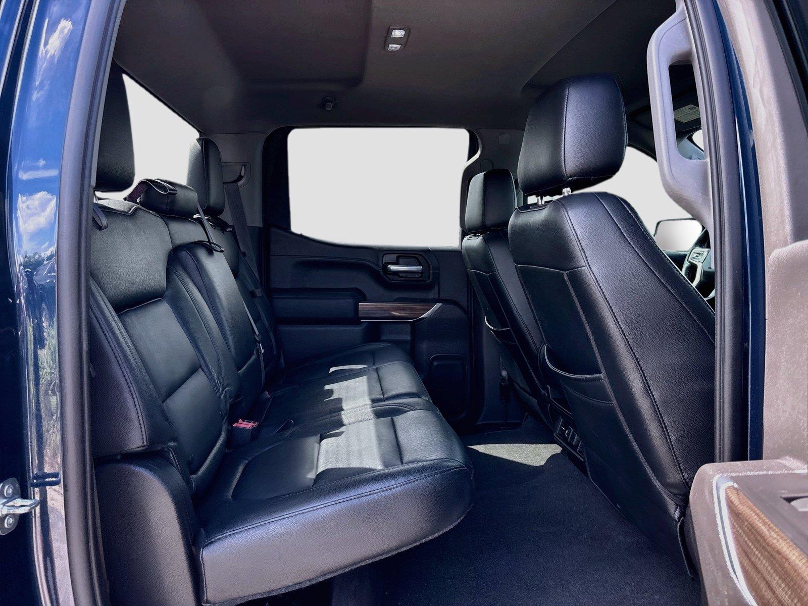 2021ChevroletSilverado 1500RST