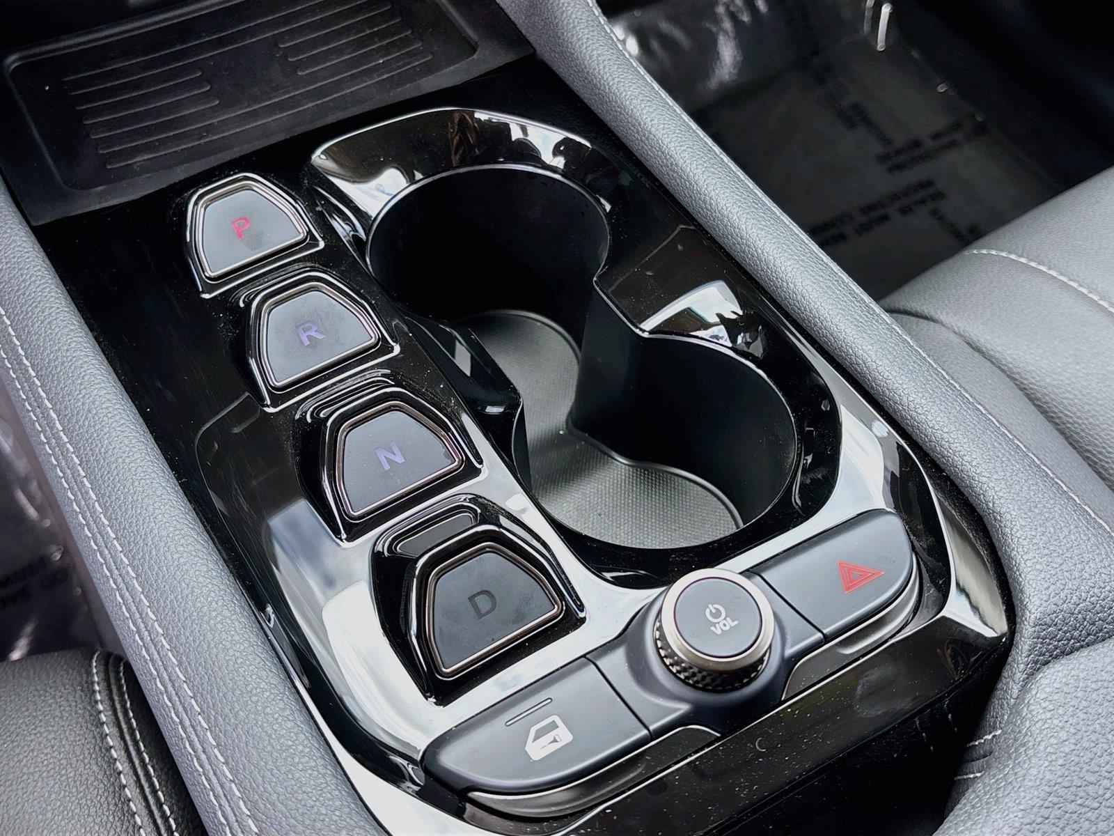 2027 VinFast VF 8 Eco