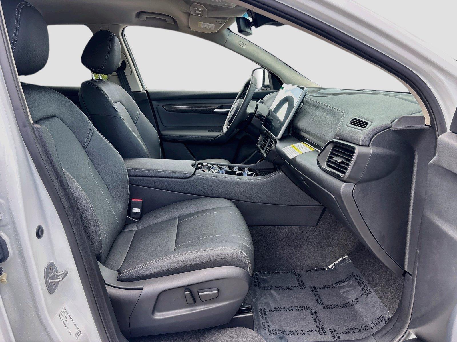 2027 VinFast VF 8 Eco