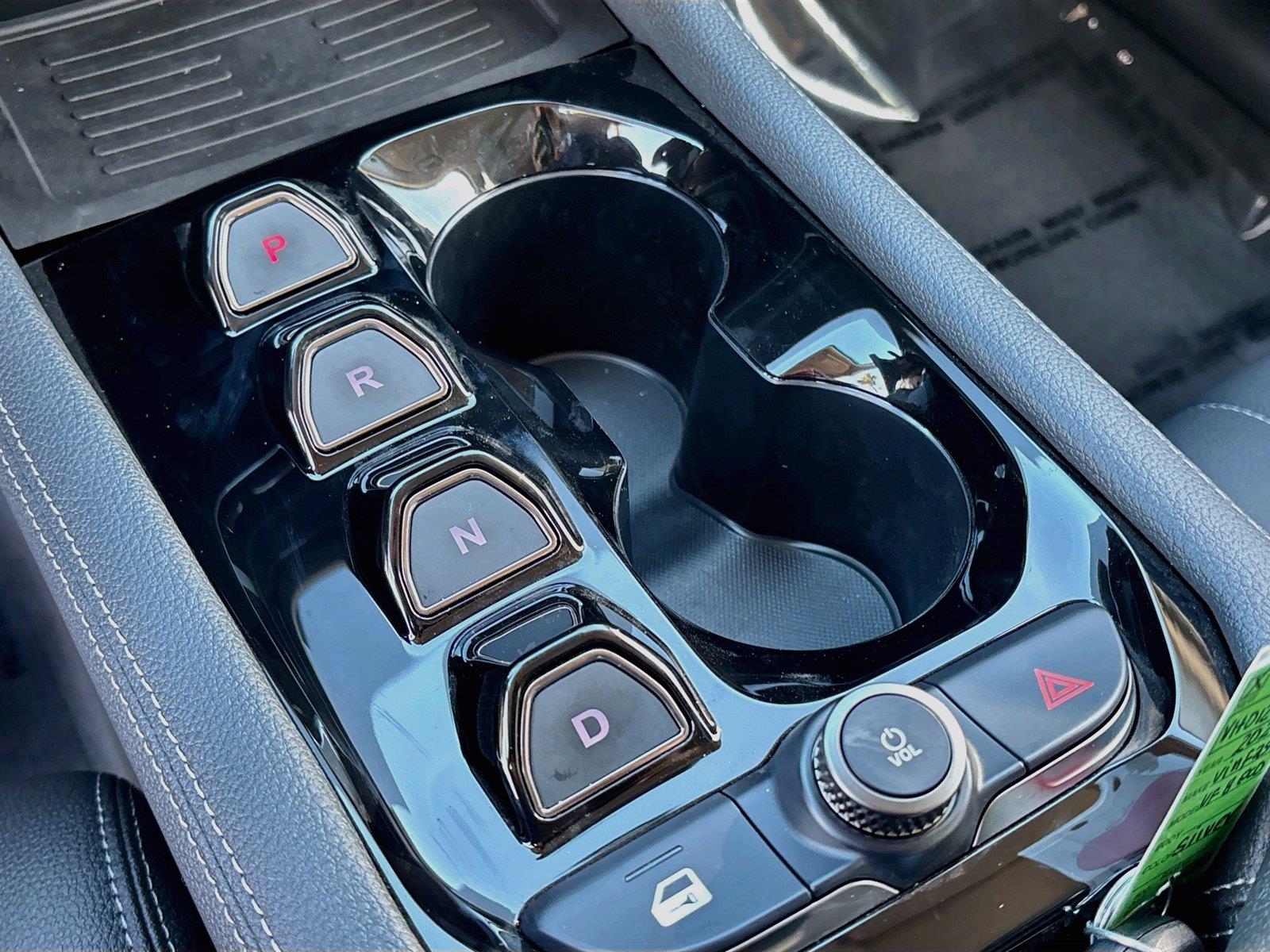 2027 VinFast VF 8 Eco