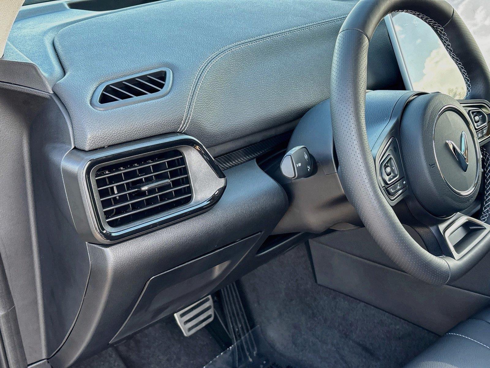 2027 VinFast VF 8 Eco