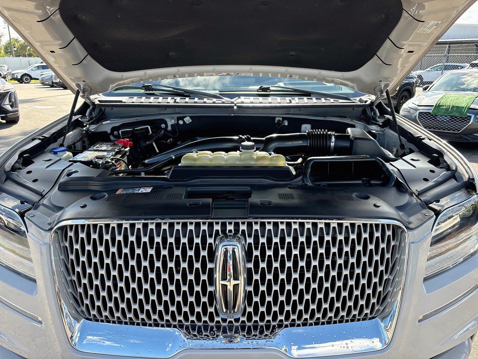 2021 Lincoln Navigator L Reserve