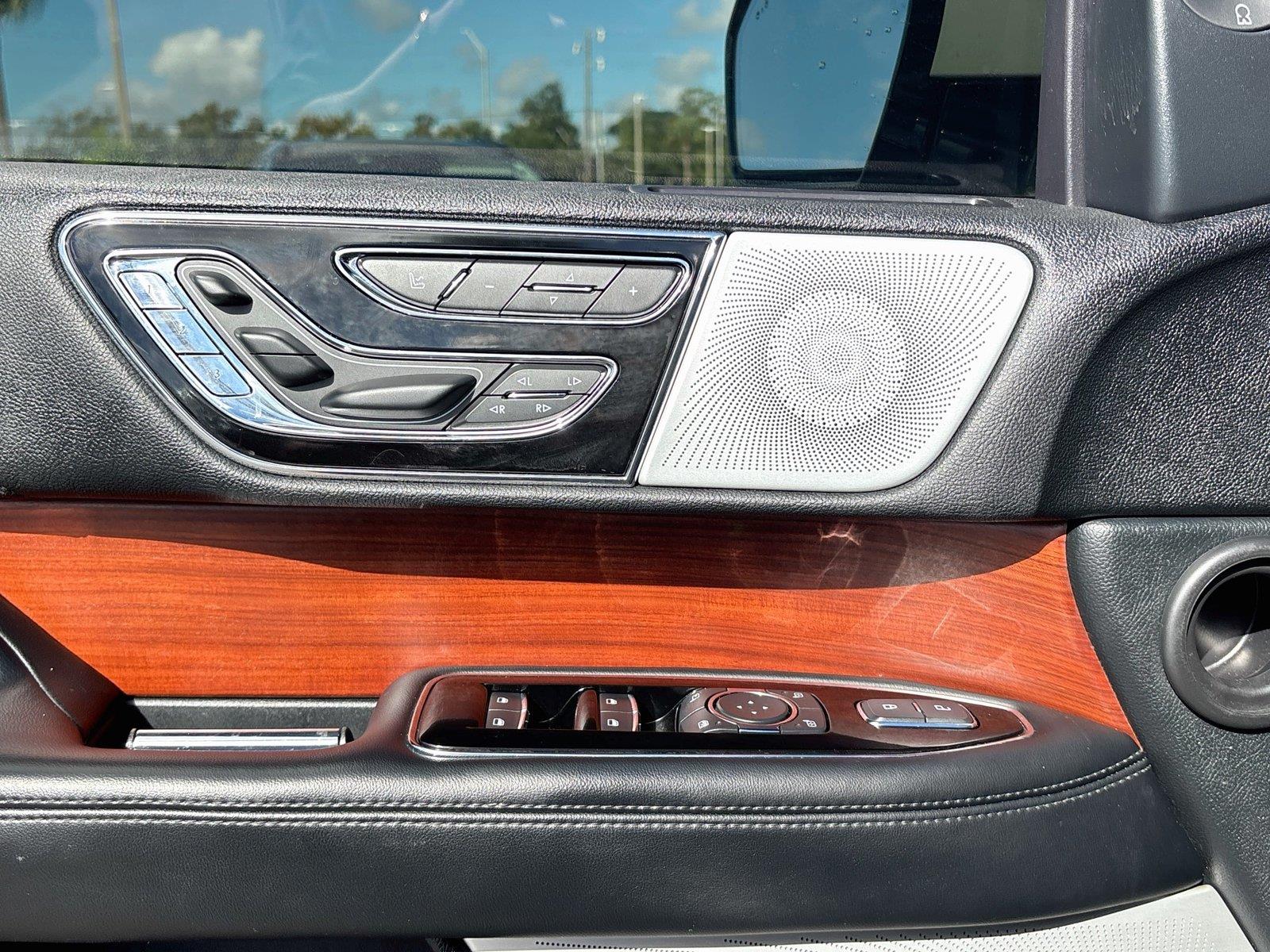 2021 Lincoln Navigator L Reserve