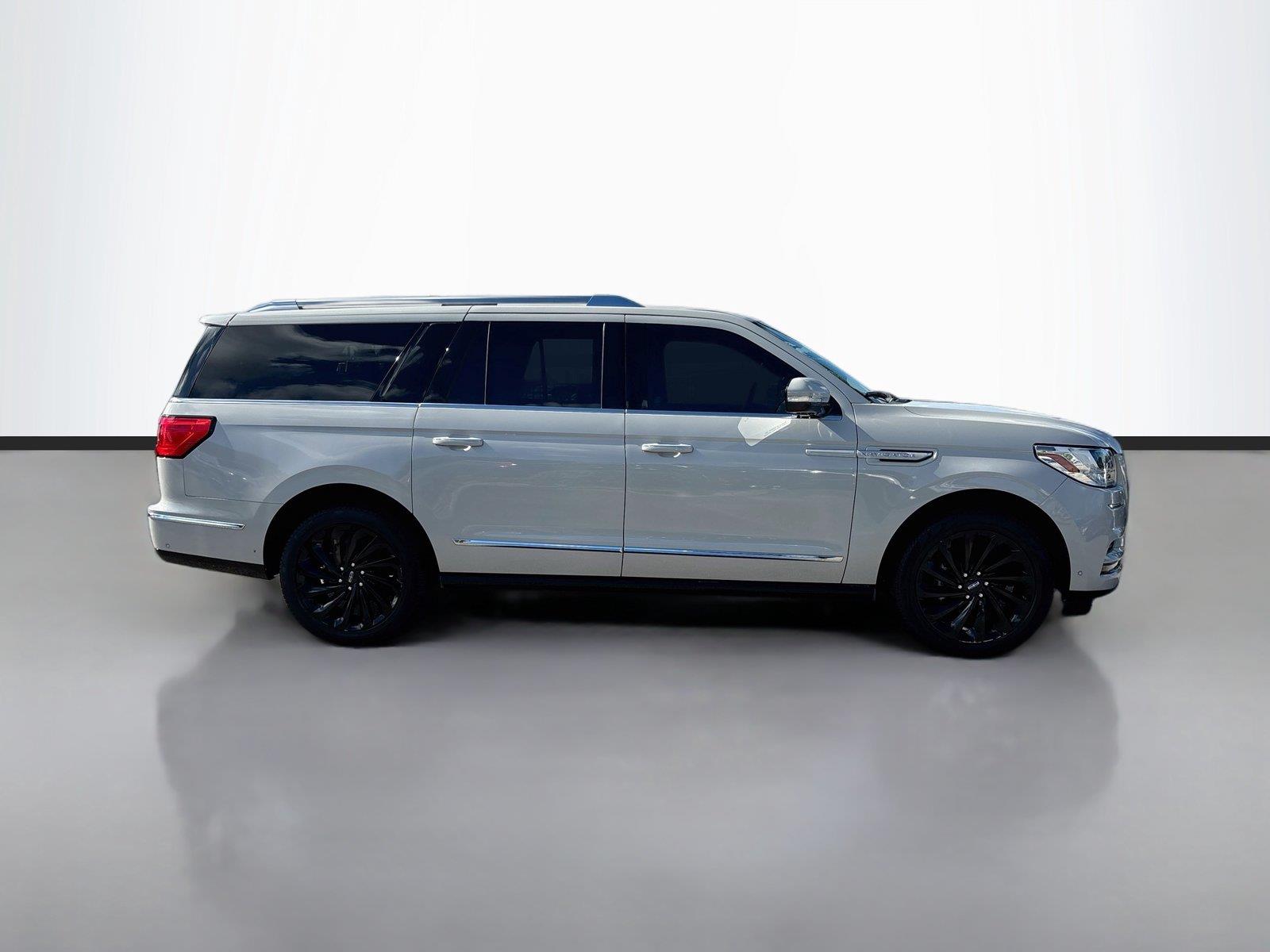 2021 Lincoln Navigator L Reserve