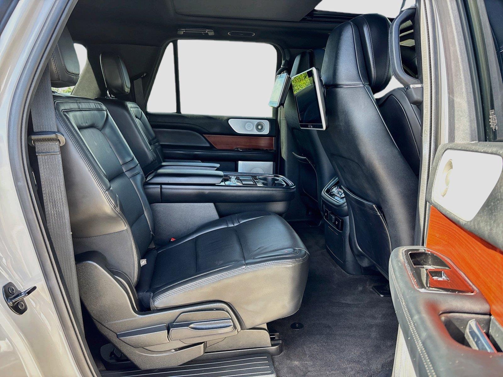 2021 Lincoln Navigator L Reserve