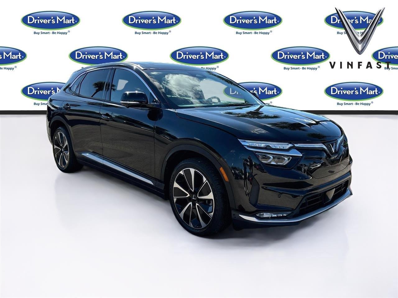 Jet Black 2025 VinFast VF8 SUV / Crossover All-Wheel Drive Automatic