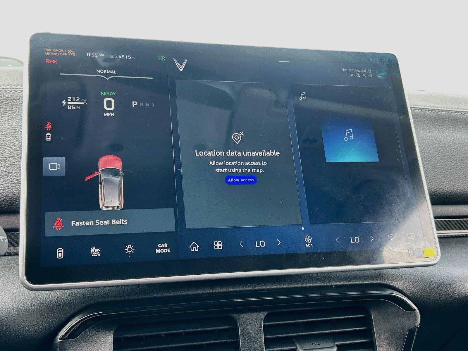 2025VinFastVF 8Eco