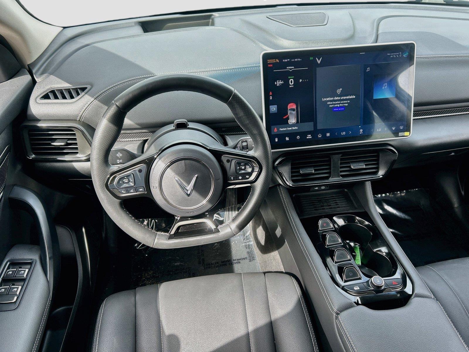 2025VinFastVF 8Eco
