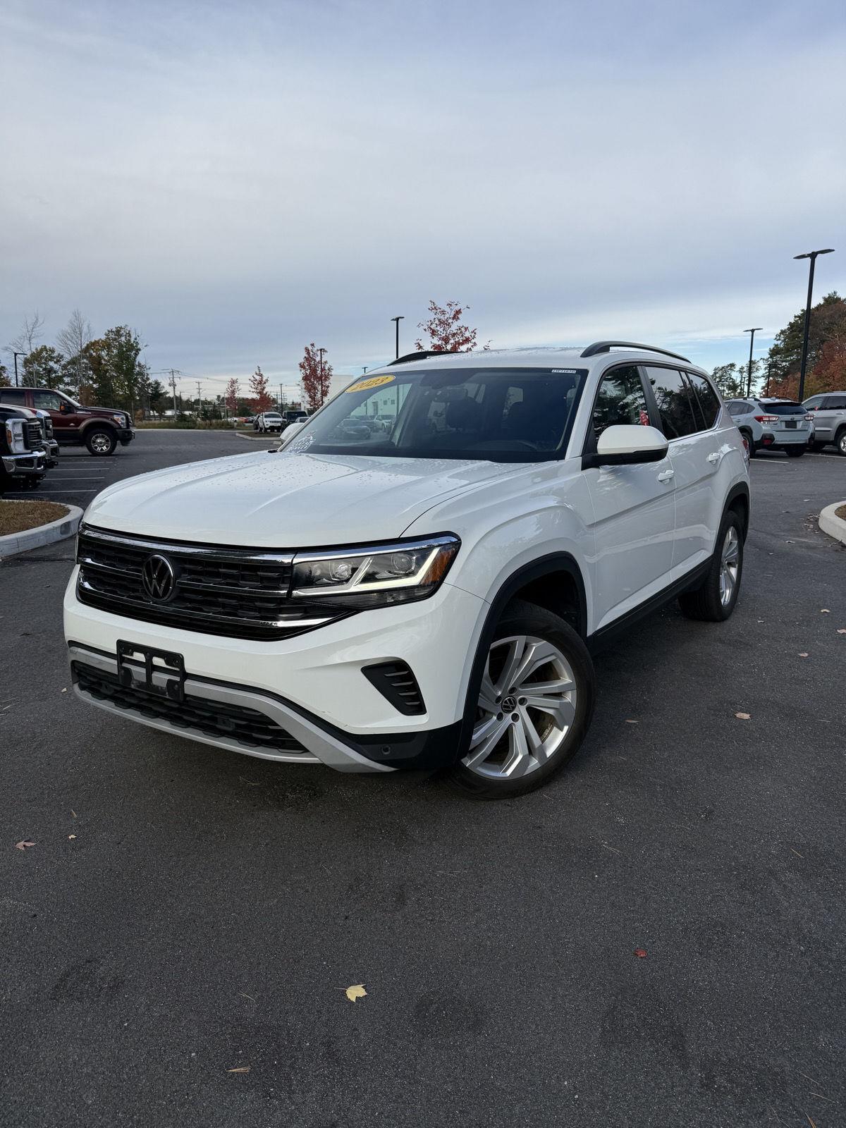 Deep Black Pearl 2023 Volkswagen Atlas SUV / Crossover All-Wheel Drive Automatic
