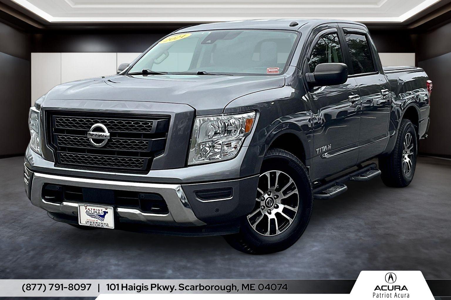 Gray (Gun Metallic) 2021 Nissan Titan SV Crew Cab 4WD Pickup Truck Four-Wheel Drive Automatic