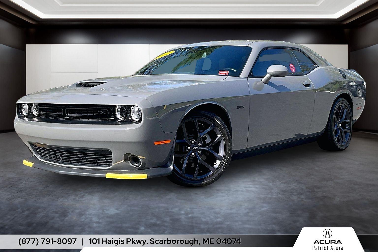 Destroyer Gray Clearcoat 2023 Dodge Challenger R/T RWD Coupe Rear-Wheel Drive 6-Speed Manual