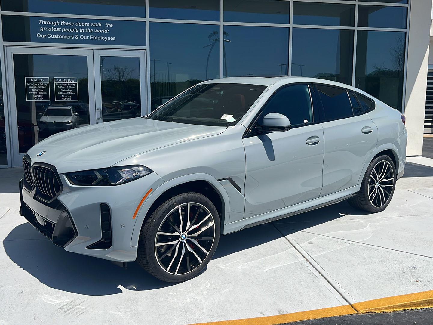 Gray (Brooklyn Grey Metallic) 2027 BMW X6 xDrive40i SUV / Crossover All-Wheel Drive Automatic