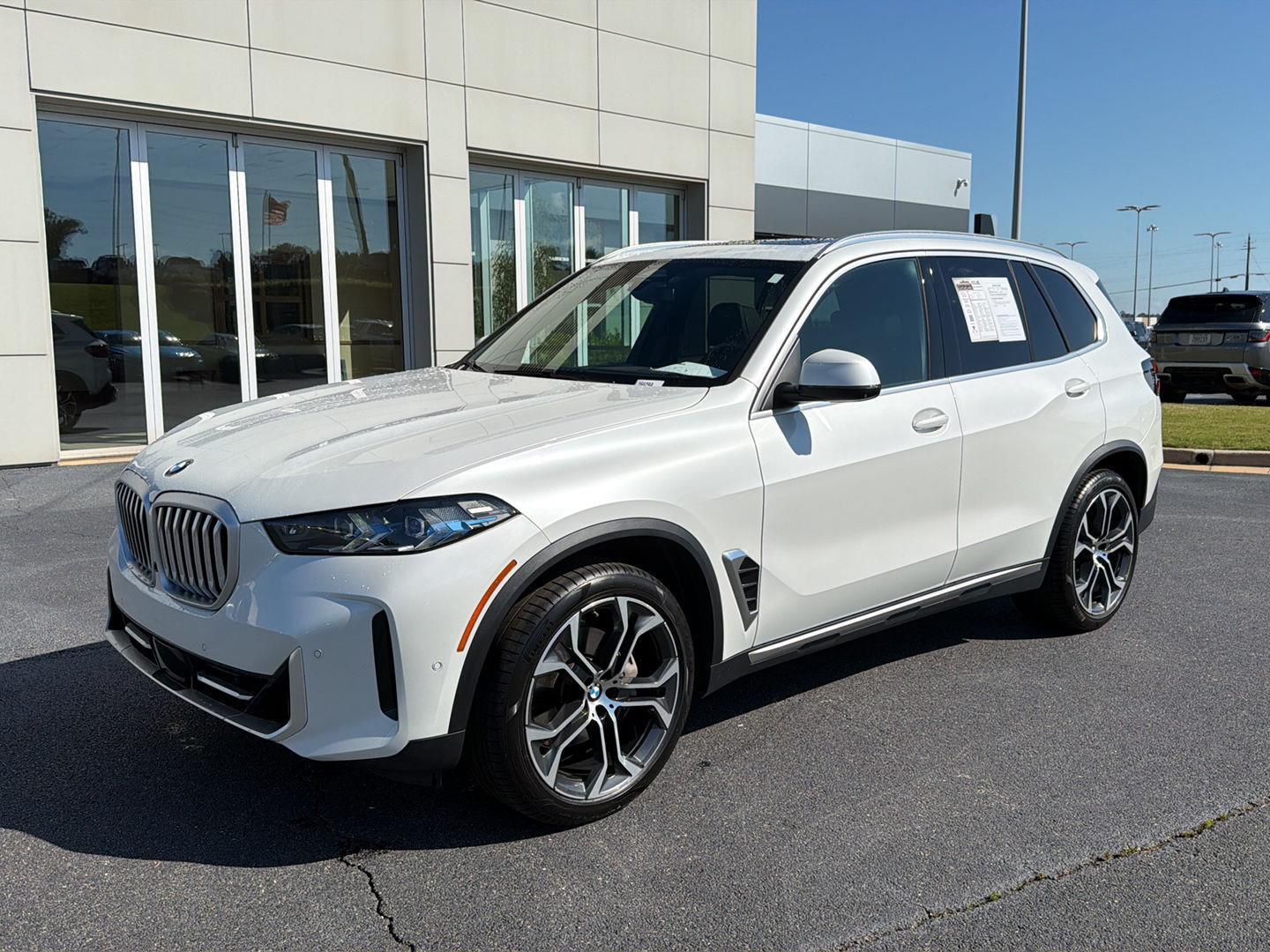 Mineral White Metallic 2025 BMW X5 SUV / Crossover All-Wheel Drive Automatic