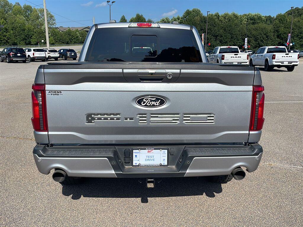 View vehicle photo 4