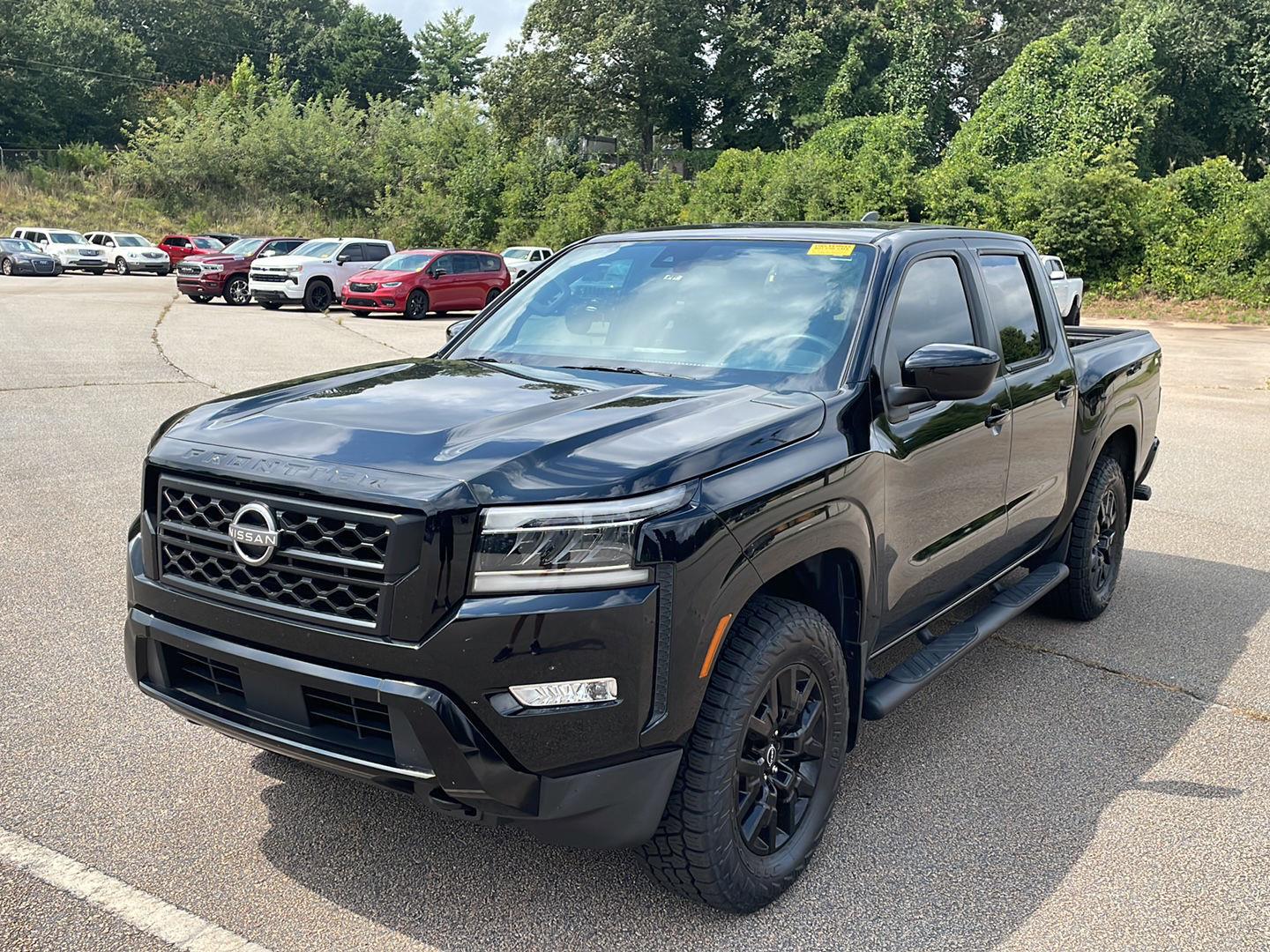 Super Black 2023 Nissan Frontier Pickup Truck Four-Wheel Drive Automatic