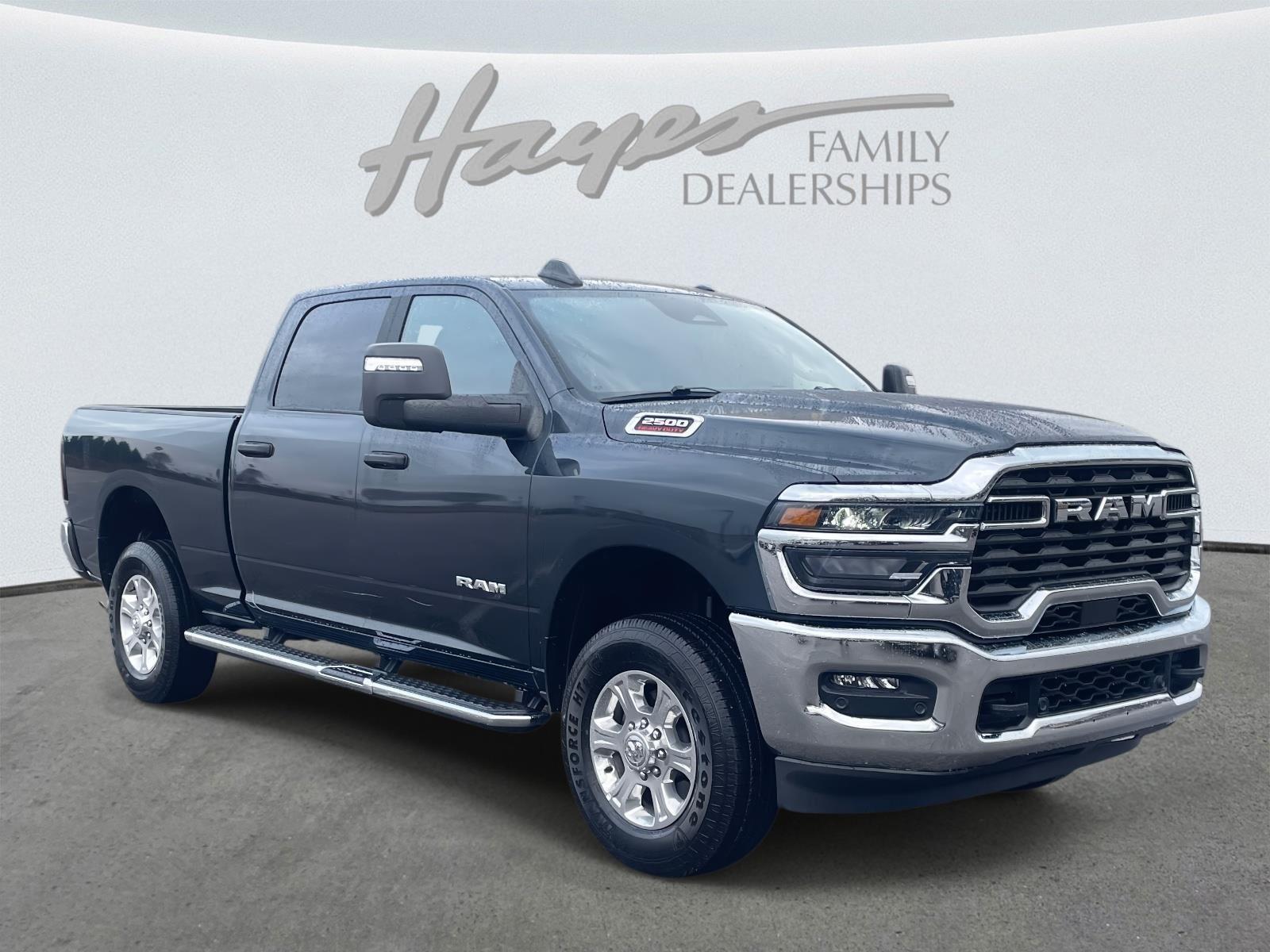 2025 RAM 2500 Big Horn Crew Cab 4WD