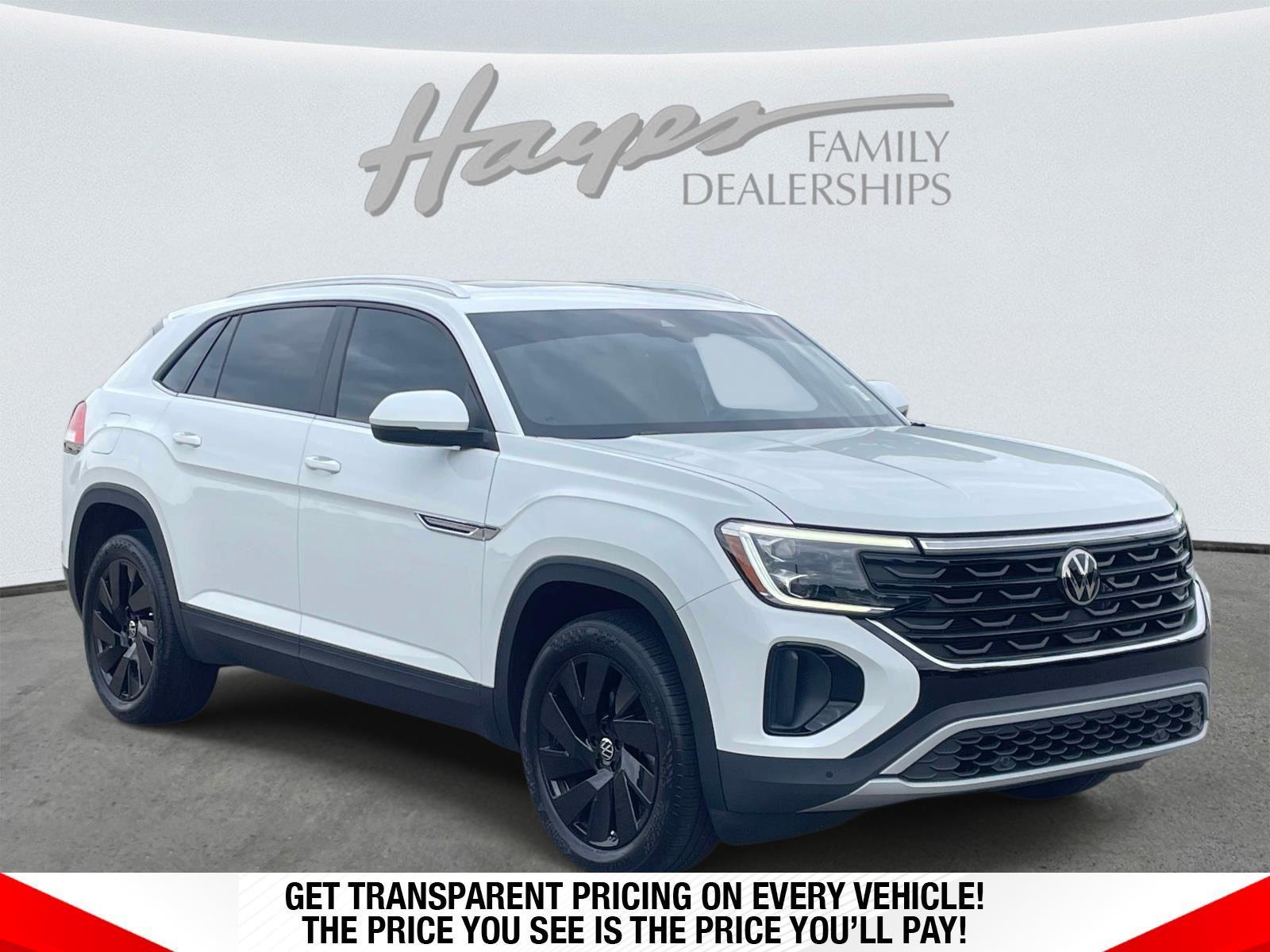 Pure White 2024 Volkswagen Atlas Cross Sport SE FWD with Technology SUV / Crossover Front-Wheel Drive Automatic