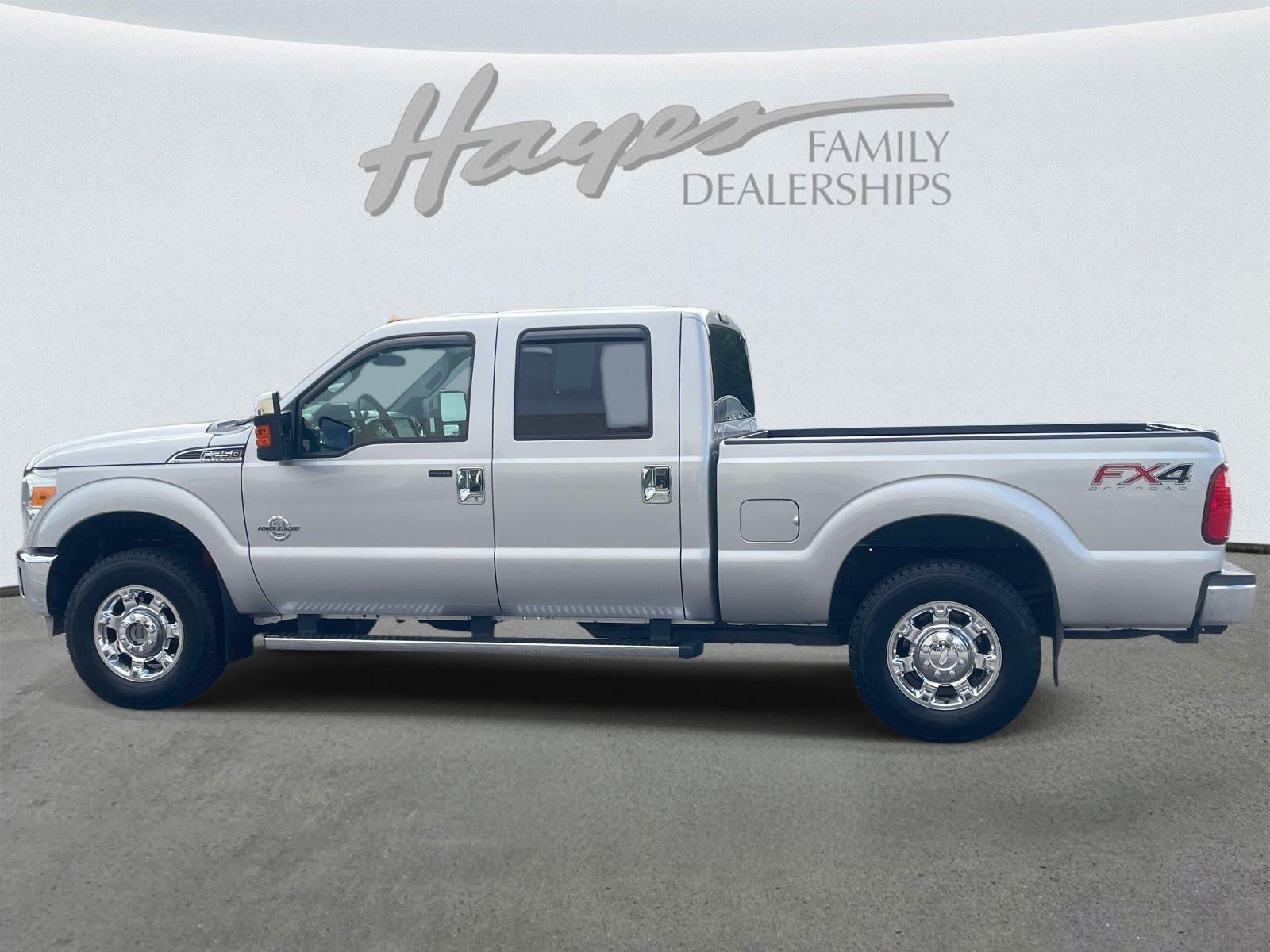View vehicle photo 6