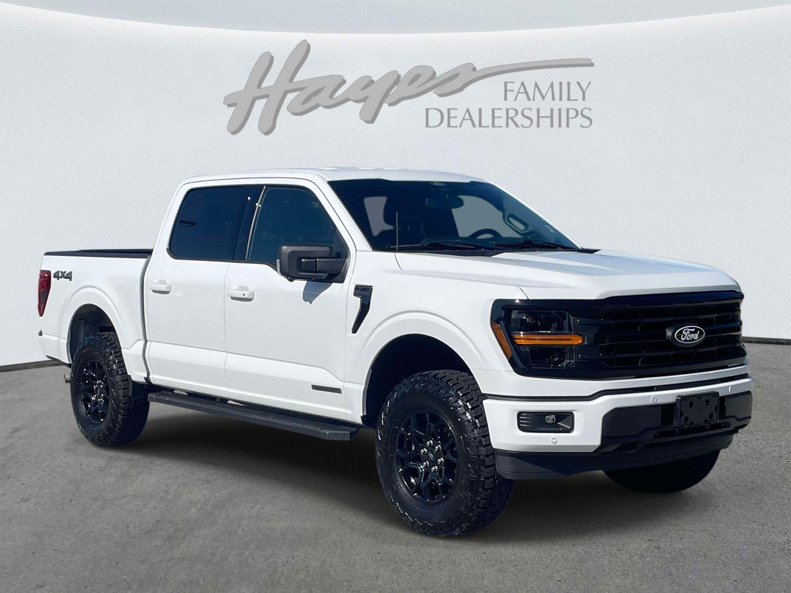 Oxford White 2025 Ford F-150 Pickup Truck Four-Wheel Drive Automatic