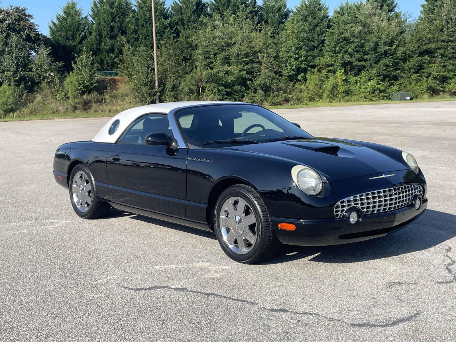 2002 Ford Thunderbird Deluxe RWD