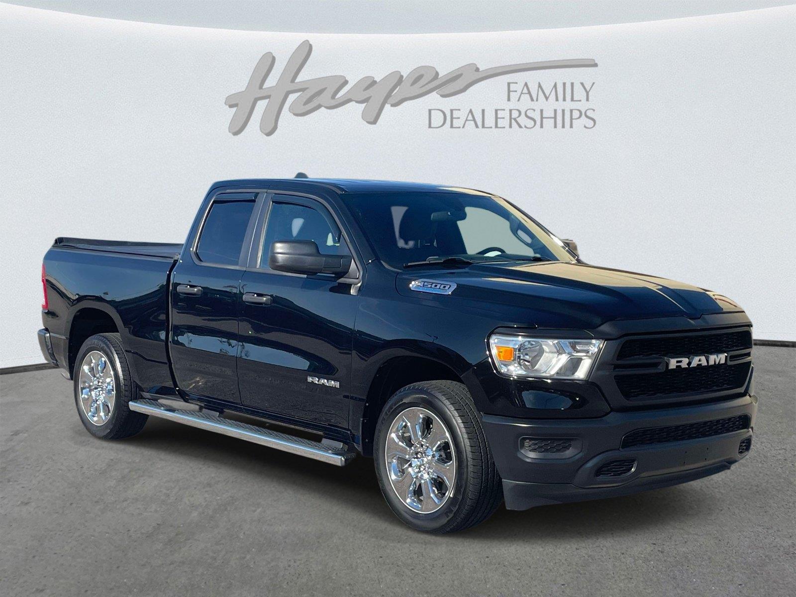 Diamond Black Crystal Pearlcoat 2023 RAM 1500 Pickup Truck 4X2 8-Speed Automatic