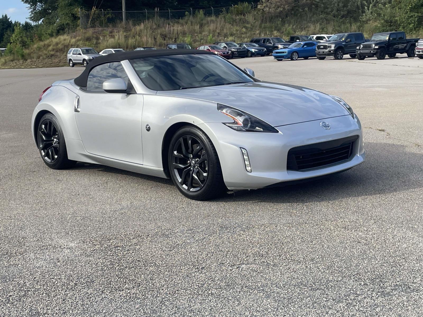 2018 Nissan 370Z Roadster Touring