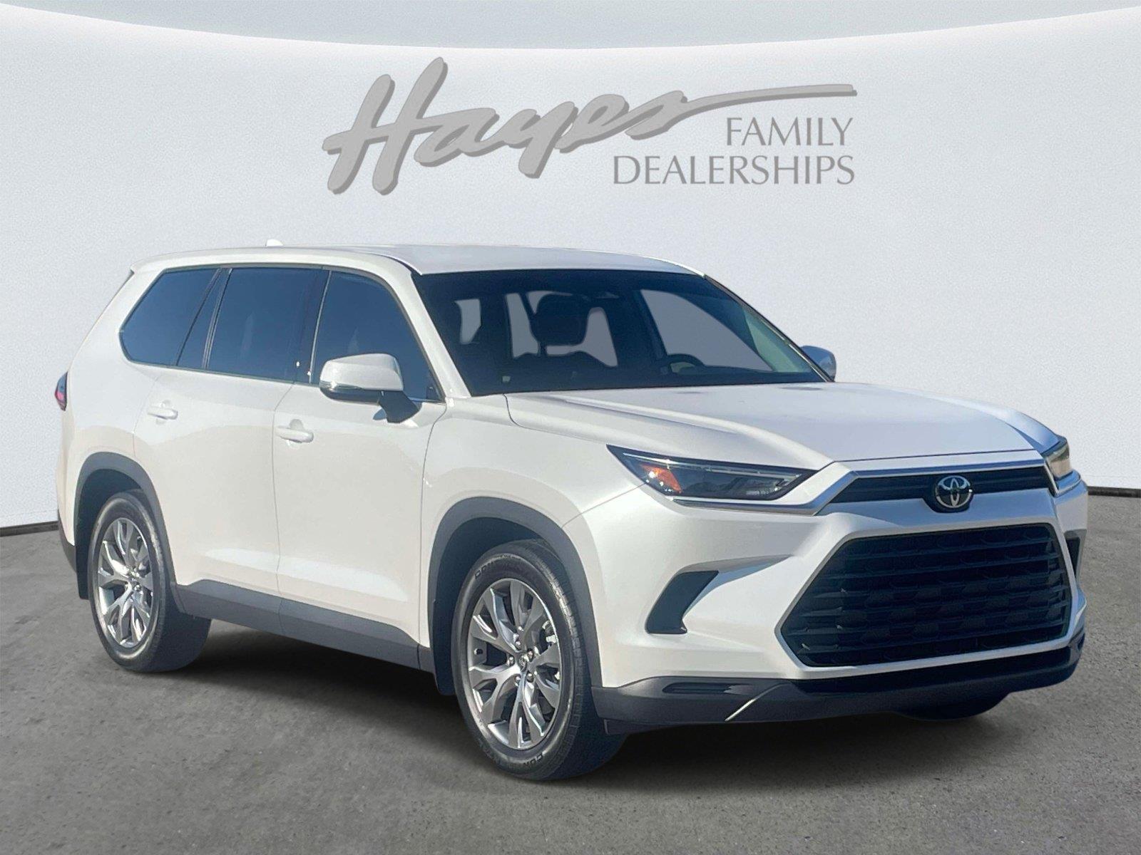 White (Wind Chill Pearl) 2025 Toyota Grand Highlander SUV / Crossover Front-Wheel Drive Automatic