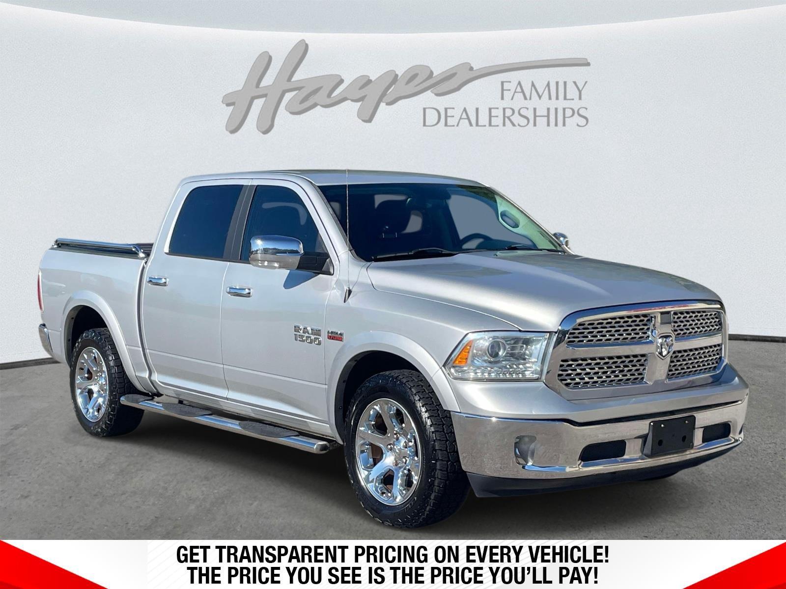 Bright Silver Metallic Clearcoat 2017 RAM 1500 Pickup Truck Four-Wheel Drive 8-Speed Automatic