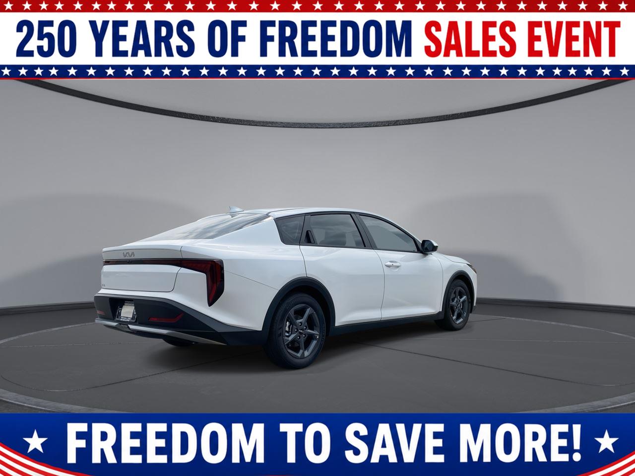 New 2026 Snow White Pearl Kia LXS image 8