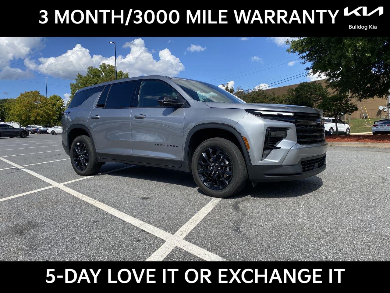 Sterling Gray Metallic 2024 Chevrolet Traverse SUV / Crossover Front-Wheel Drive 8-Speed Automatic