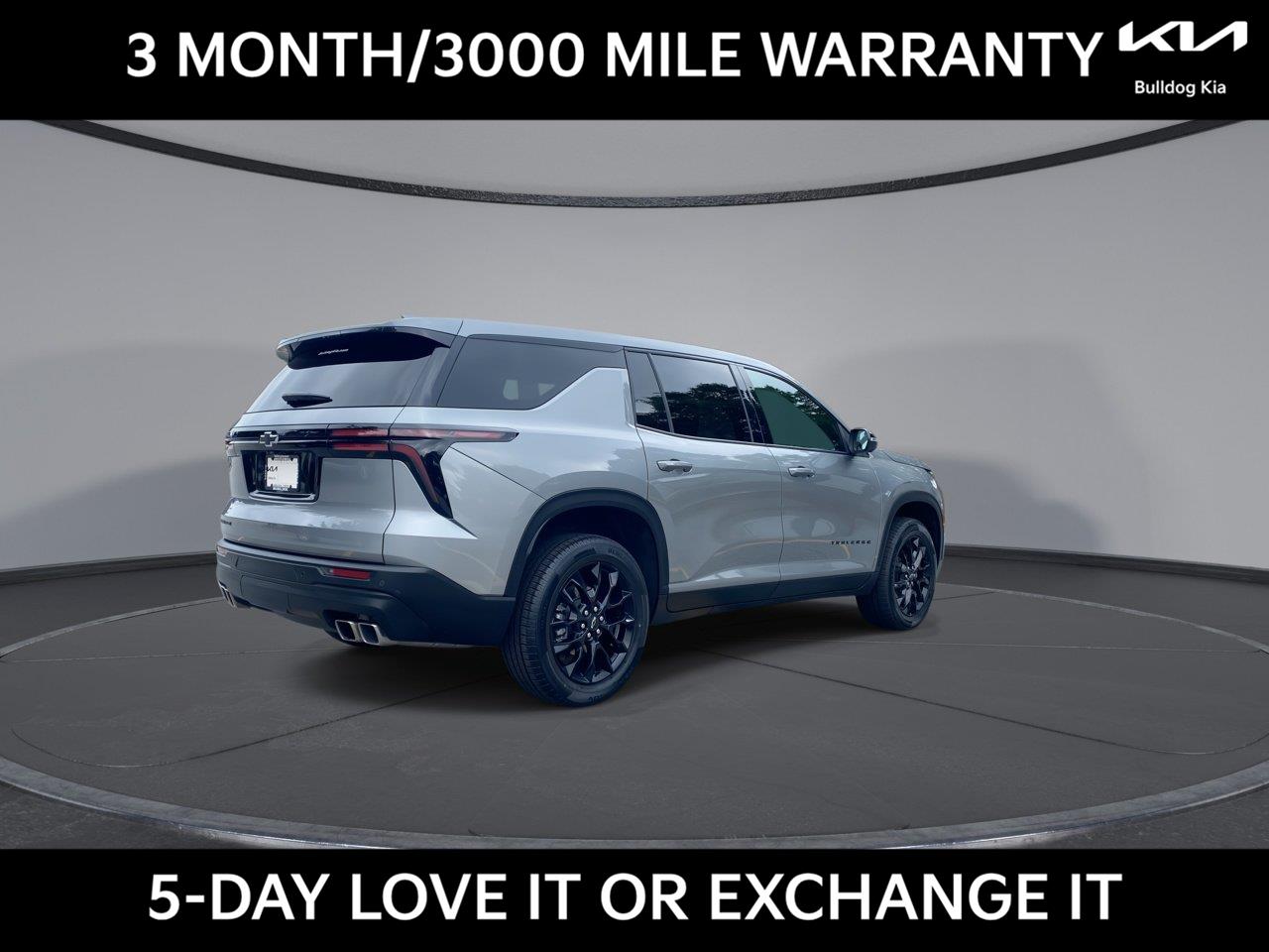 Used 2024 Chevrolet Traverse SUV